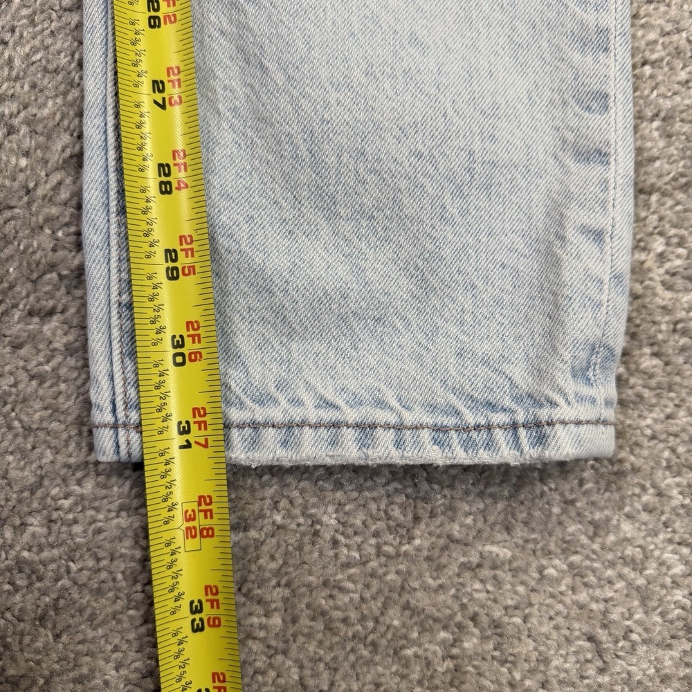 American Eagle Strigid Mom Jeans Light Wash Straight Leg High Rise Size 000 x 31 - Picture 6 of 8